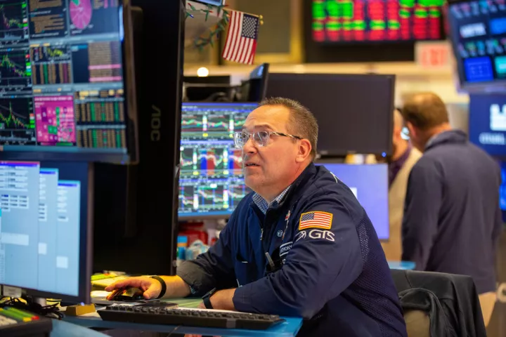 Ο πόλεμος στη Μέση Ανατολή, η Τεχνητή Νοημοσύνη και η πτώση των Magnificent 7