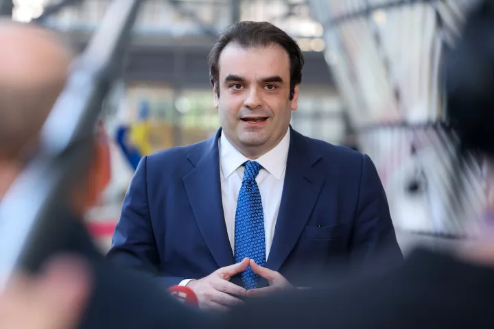 Στο Παρίσι ο Κυρ. Πιερρακάκης - Κεντρικός ομιλητής στο συνέδριο της Euronext