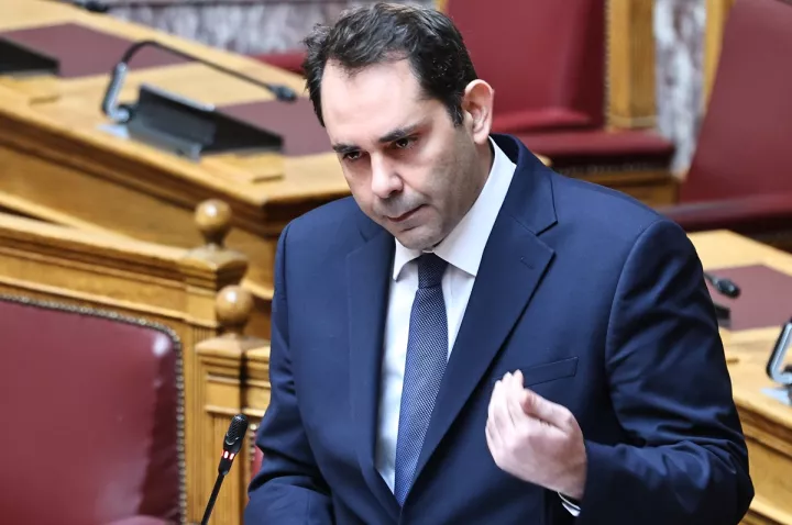 Θ. Πετραλιάς: Εκτός των συμφωνηθέντων πρωτογενών δαπανών, ο 13ος και ο 14ος μισθός στο Δημόσιο 