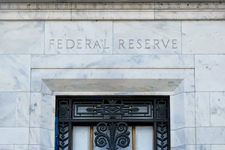 Το βλέμμα της Wall Street στραμμένο στη Fed