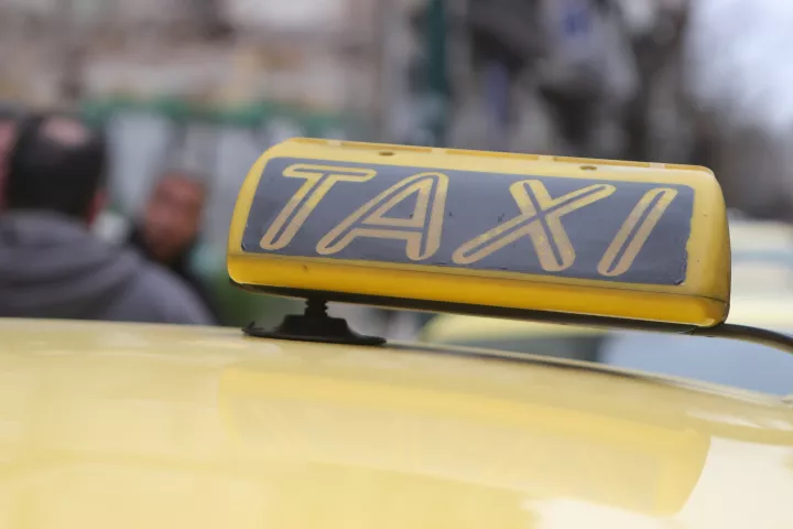 Ταξί: Συνεχίζεται η πανελλαδική απεργία και την Τετάρτη - Τα αιτήματα του ΣΑΤΑ 