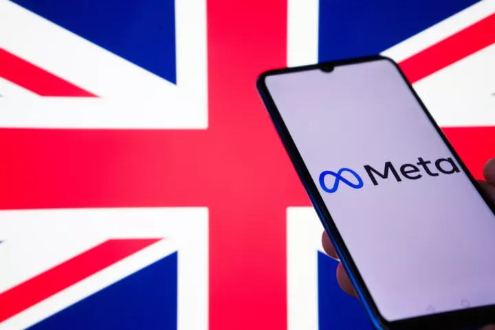 Meta: Ισχυρές πιέσεις από τη Βρετανία για τις παράνομες οικονομικές διαφημίσεις