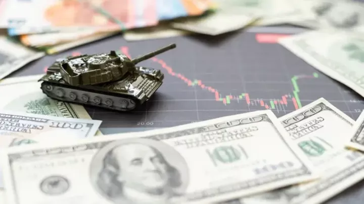 Χ. Βλάδος: Οι κίνδυνοι της αναδυόμενης παγκόσμιας οικονομικής κρίσης