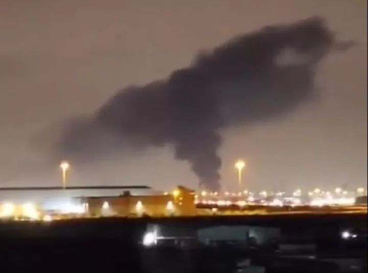 Σαουδική Αραβία: Εκρήξεις και προειδοποιήσεις για απειλή στο Ριάντ (vids)