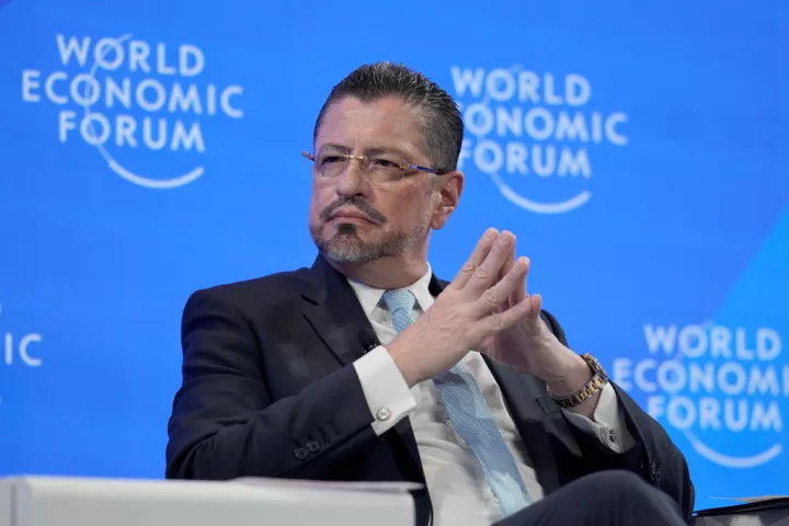 Τσάβες: Να κλείσει η πρεσβεία της Κόστα Ρίκα στην Κούβα 