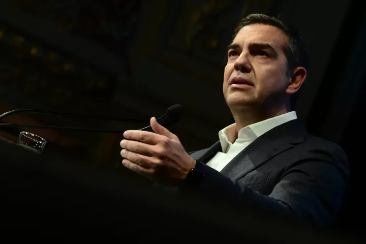 Ο Αλέξης Τσίπρας και η εθνική πυξίδα ως καρουζέλ