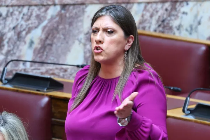 Ένωση Δικαστών και Εισαγγελέων: Η Ζ. Κωνσταντοπούλου επιδιώκει να παραμένει στην επικαιρότητα με όποιο παρανοϊκό σενάριο