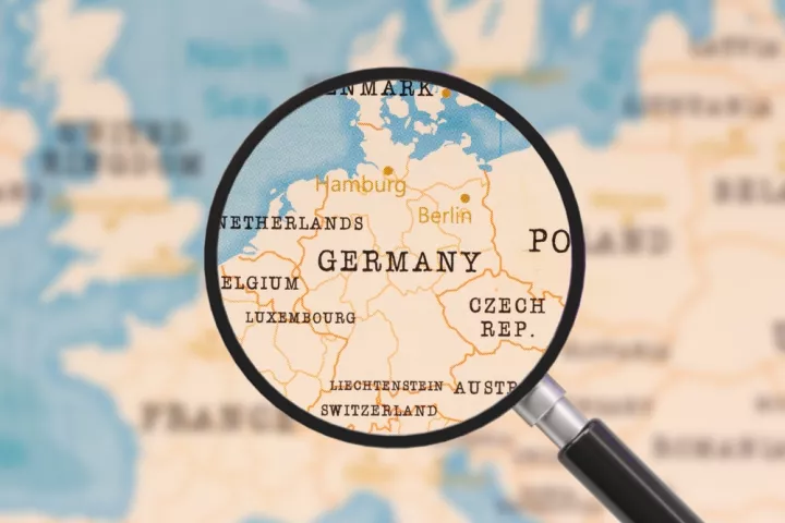 Η Γερμανία χαλαρώνει τους περιορισμούς στις εξαγωγές όπλων προς τις χώρες του Κόλπου και την Ουκρανία