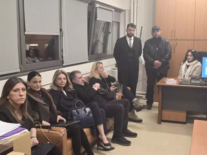 Κλείστε τις ρωγμές στο συγκεκαλυμμένο φασισμό