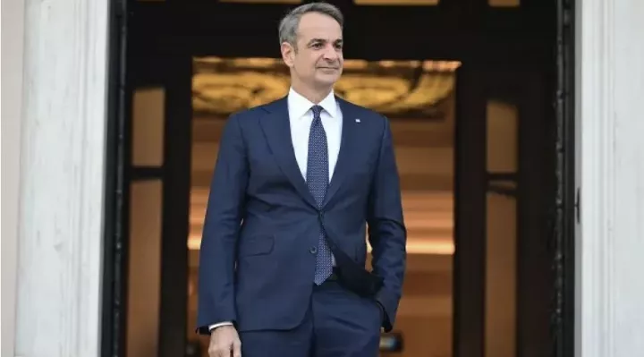 H κυριαρχία Μητσοτάκη και η απεγνωσμένη επένδυση της αντιπολίτευσης στο κύμα της οργής