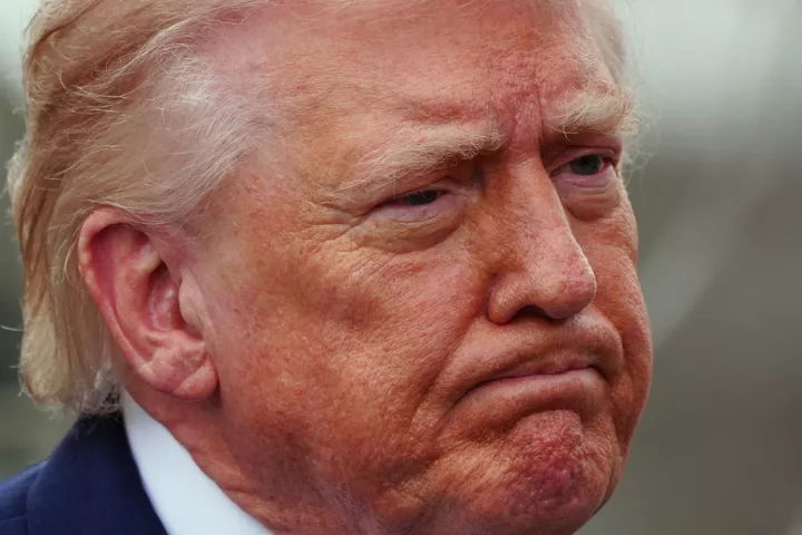 Ο Τραμπ παγιδεύτηκε στον πόλεμο με το Ιράν και δεν μπορεί να βρει διέξοδο - Έχει χάσει τον έλεγχο