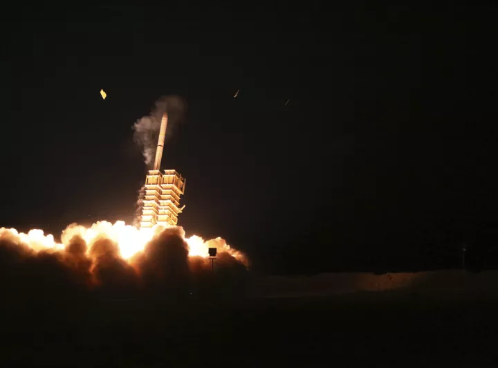 Ιρανική τηλεόραση: Η εκτόξευση πυραύλου κατά της Ντιμόνα, απάντηση στην επίθεση στη Νατάνζ