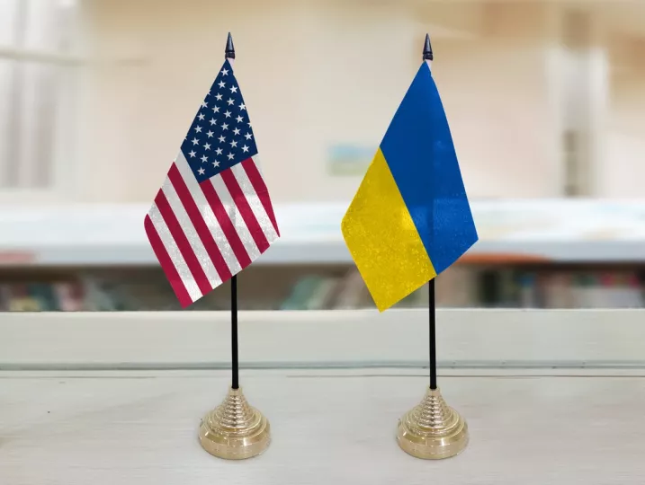 Ουκρανία-ΗΠΑ: Συνεχίζονται οι συνομιλίες στη Φλόριντα-Τέσσερις νεκροί στο Τσερνίχιβ