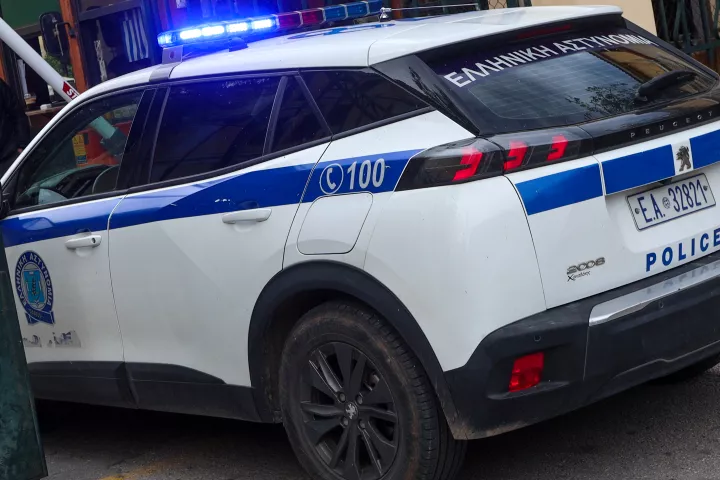 Άγρια δολοφονία τραγουδιστή στην Καρδίτσα: Προσήχθη ο ιδιοκτήτης του σπιτιού του θύματος