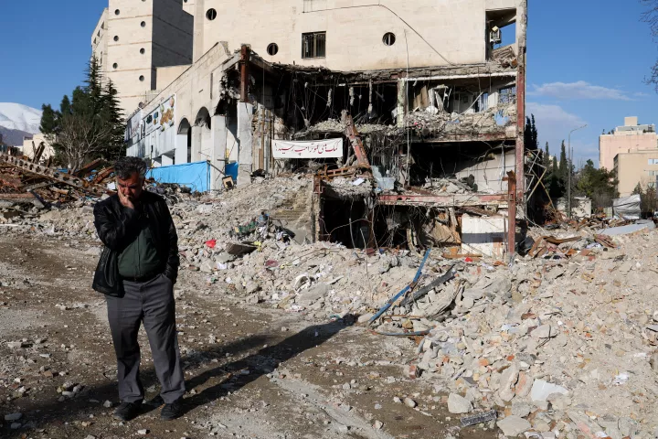 Τραμπ: Το Ιράν θα καταστραφεί εντελώς, θα μάθετε σύντομα για το τελεσίγραφο-Ισοπεδώθηκε το Ουρουμιγιέ