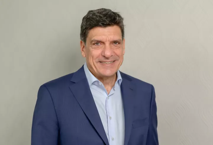 EEKT: Ολοκληρώνει τη θητεία του ο Γ. Στεφανόπουλος - Συμβολή στην ανάπτυξη των τηλεπικοινωνιών