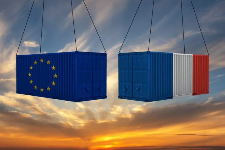 Αυστραλία και ΕΕ υπογράφουν συμφωνία για το εμπόριο και την άμυνα