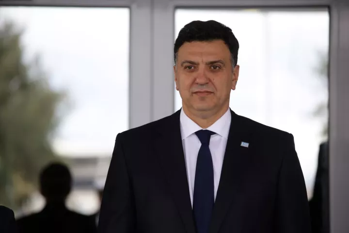 Β. Κικίλιας: Η κυβέρνηση στηρίζει την κοινωνία – 56 εκατ. ευρώ για τη συγκράτηση των τιμών στα εισιτήρια