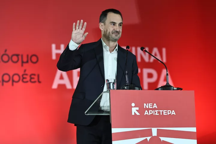 Παραιτήθηκε ο Αλ. Χαρίτσης από πρόεδρος της Ν. Αριστεράς - «Η Αριστερά προχωρά σημειωτόν και εξαντλείται στην εσωστρέφεια»