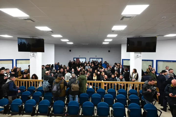 Μήπως η απάντηση στο μπάχαλο είναι οι εκλογές;