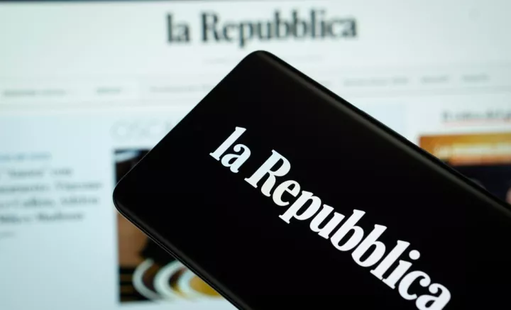 DW: Ολοκληρώθηκε η πώληση της La Repubblica στον όμιλο AΝΤ1