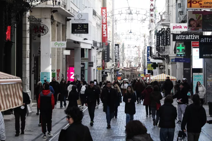 Πότε αρχίζει το εορταστικό ωράριο για το Πάσχα - Ποια Κυριακή είναι ανοικτά τα καταστήματα