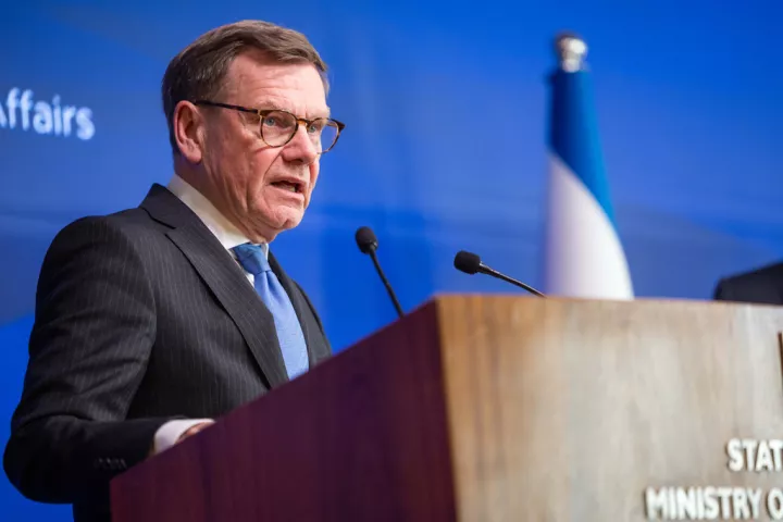 Βάντεφουλ: Η κρίση στην Μέση Ανατολή να μην αποσπάσει την προσοχή μας από την Ουκρανία