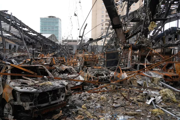 Ιράν: 12 νεκροί τη νύχτα από τις αεροπορικές επιδρομές ΗΠΑ - Ισραήλ 