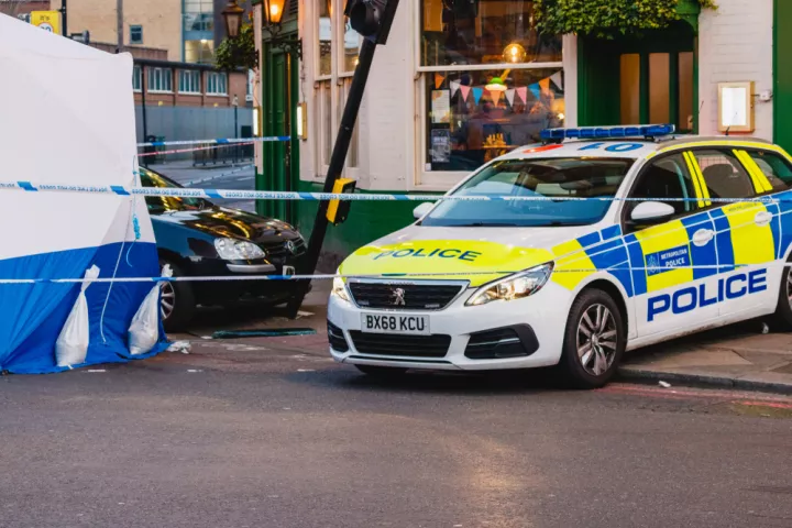 Βρετανία: Αυτοκίνητο χτύπησε πολλούς πεζούς στην πόλη Ντέρμπι - Συνελήφθη ένας άνδρας (vid)