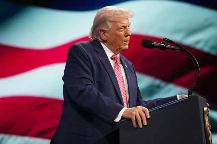 Τραμπ: Φέραμε αλλαγή καθεστώτος στο Ιράν-Η Τεχεράνη συμφωνεί με το σχέδιο 15 σημείων