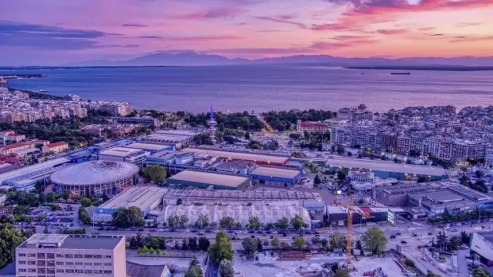 Το διακύβευμα της νέας ΔΕΘ και εκείνοι που διχάζουν τη Θεσσαλονίκη βαφτίζοντας τη νομιμότητα «εκτροπή» 