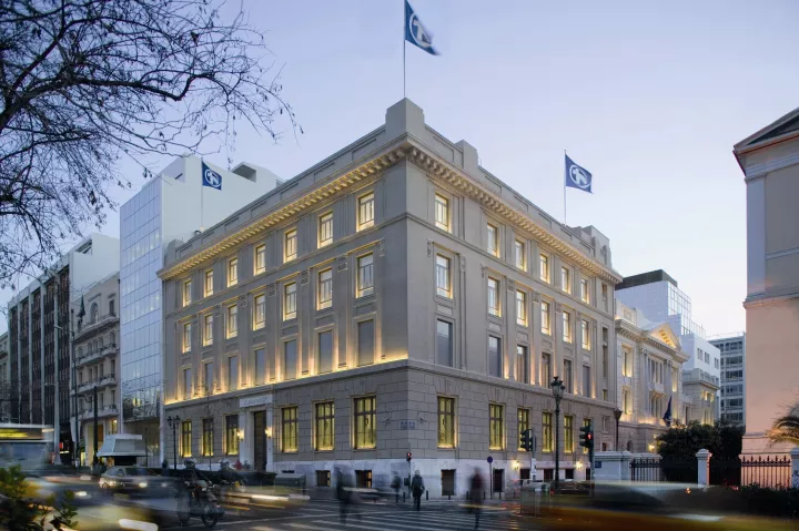 Η Alpha Bank ενισχύει το Δίκτυό της σε όλη την Ελλάδα, επενδύοντας για μια νέα εμπειρία πελάτη