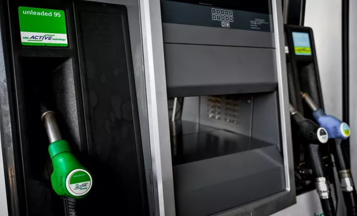 Καύσιμα: Ξεκίνησε η επιδότηση στο diesel - «Κλειδώνει» για Μ. Δευτέρα το fuel pass