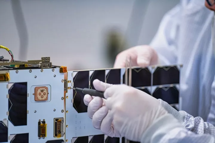 Το ΑΠΘ ετοιμάζεται να «πάει Διάστημα» με τον νανοδορυφόρο PeakSat