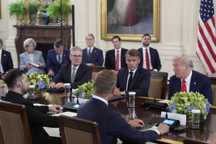 Νέα δοκιμασία για το ΝΑΤΟ: Η Ευρώπη σκληραίνει τη στάση της απέναντι στον Τραμπ για το Ιράν