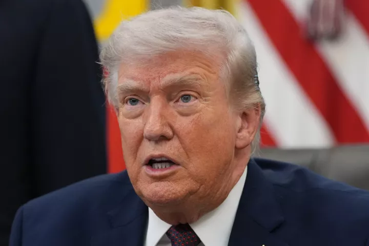 Το Ανώτατο Δικαστήριο εμφανίζεται επιφυλακτικό όσον αφορά τη νομιμότητα του διατάγματός του Τραμπ για το δίκαιο του εδάφους