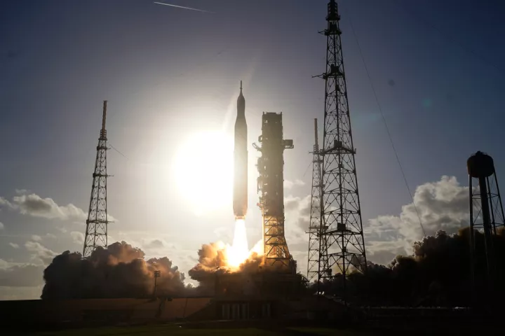 Η NASA επιστρέφει στη Σελήνη: Η ιστορική εκτόξευση του Artemis II