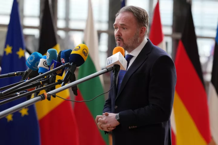 Γιόργκενσεν (Επίτροπος Ενέργειας): Στο τραπέζι η πιθανότητα για καύσιμα με δελτίο και απελευθέρωση πετρελαϊκών αποθεμάτων