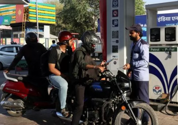 Η Ινδία πραγματοποίησε την πρώτη αγορά ιρανικού πετρελαίου μετά από περίπου επτά χρόνια 