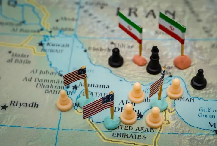 Ιράν προς ΗΠΑ: Τα Στενά του Ορμούζ δεν θα ανοίξουν με μια προσωρινή εκεχειρία 