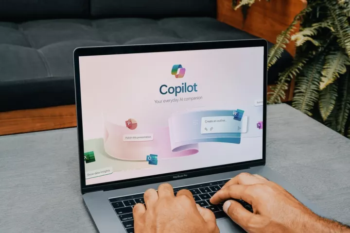 Microsoft: Το Copilot προορίζεται μόνο για ψυχαγωγικούς σκοπούς