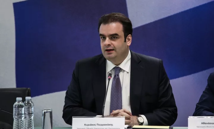 Κυρ. Πιερρακάκης στη Le Point: Η Αθήνα μπορεί να απορροφήσει το σοκ του πολέμου στη Μέση Ανατολή 