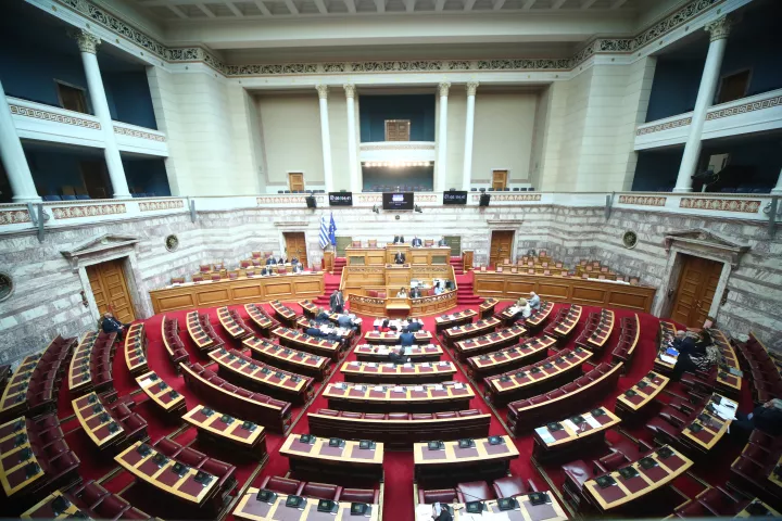 Επιτροπή Δεοντολογίας: Στις 20 Απριλίου η απόφαση για την ασυλία Χ. Αθανασίου και Τ. Χατζηβασιλείου