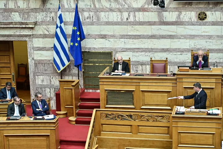 Βουλή: Την Πέμπτη 16 Απριλίου η «προ ημερησίας» του ΠΑΣΟΚ για το Κράτος Δικαίου