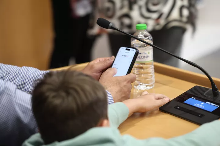 Απαγόρευση social media για παιδιά κάτω των 15 ετών - Τι ισχύει, δέκα ερωτήσεις και απαντήσεις