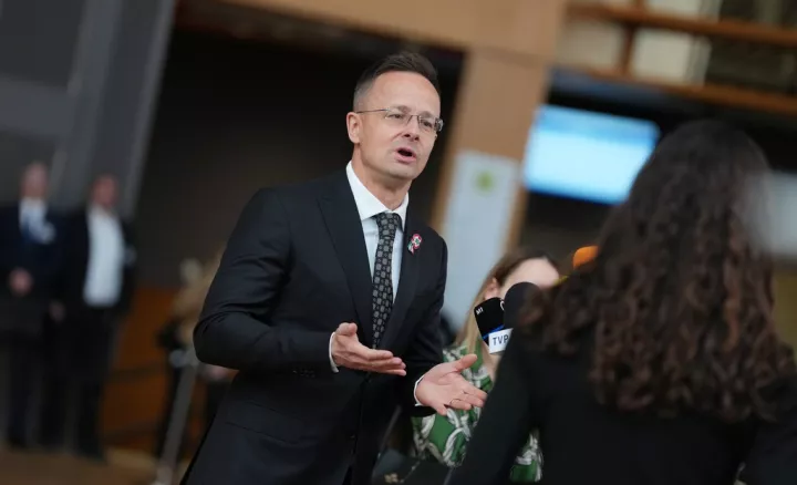 Νέο ηχητικό ντοκουμέντο: Ο ΥΠΕΞ της Ουγγαρίας προσφέρθηκε να μεταφέρει έγγραφο της ΕΕ στη Μόσχα