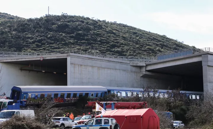 Τέμπη: Δεκτό το πρώτο αίτημα συγγενών για εξετάσεις σε εργαστήρια του εξωτερικού