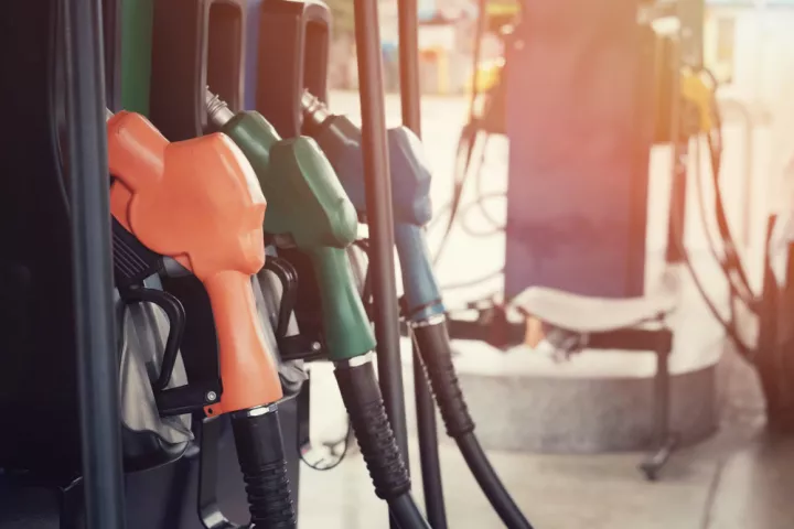 Fuel Pass: Πού οφείλονται οι τεχνικές δυσλειτουργίες-Ποια ΑΦΜ κάνουν αίτηση σήμερα