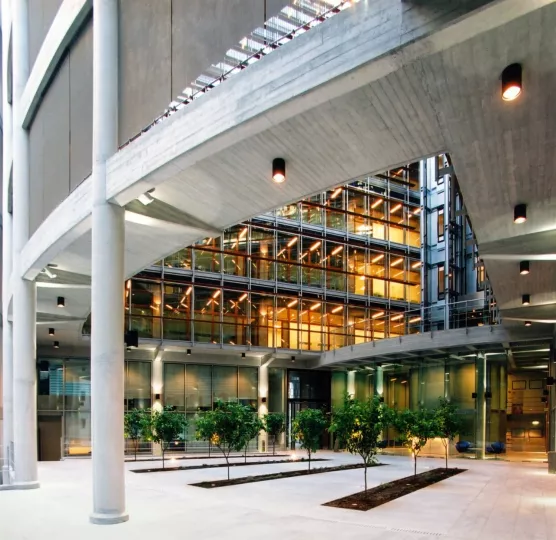 ΓΕΚ ΤΕΡΝΑ σε αναλυτές: Το 2026 θα είναι μια καλή χρονιά