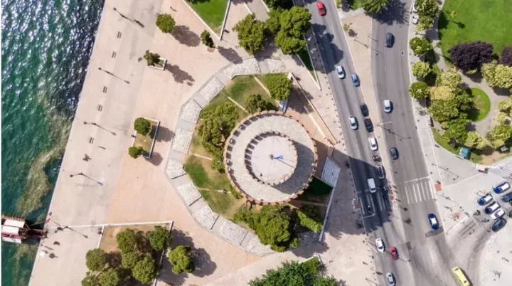 Το σύνδρομο της Θεσσαλονίκης: Από τη γιρλάντα και τον... αερισμό μέχρι το «έγκλημα» και το πάρκο